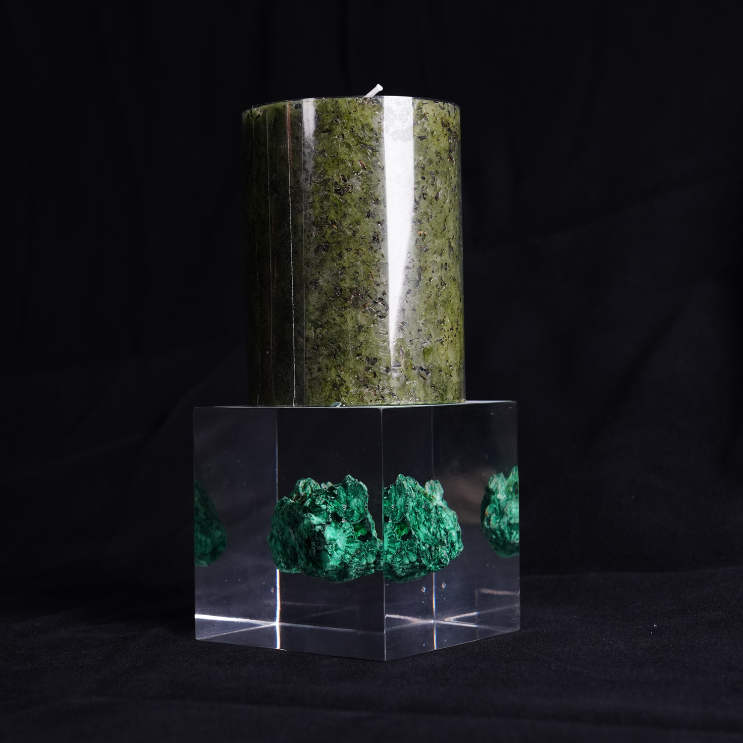 Crystal cube (15)