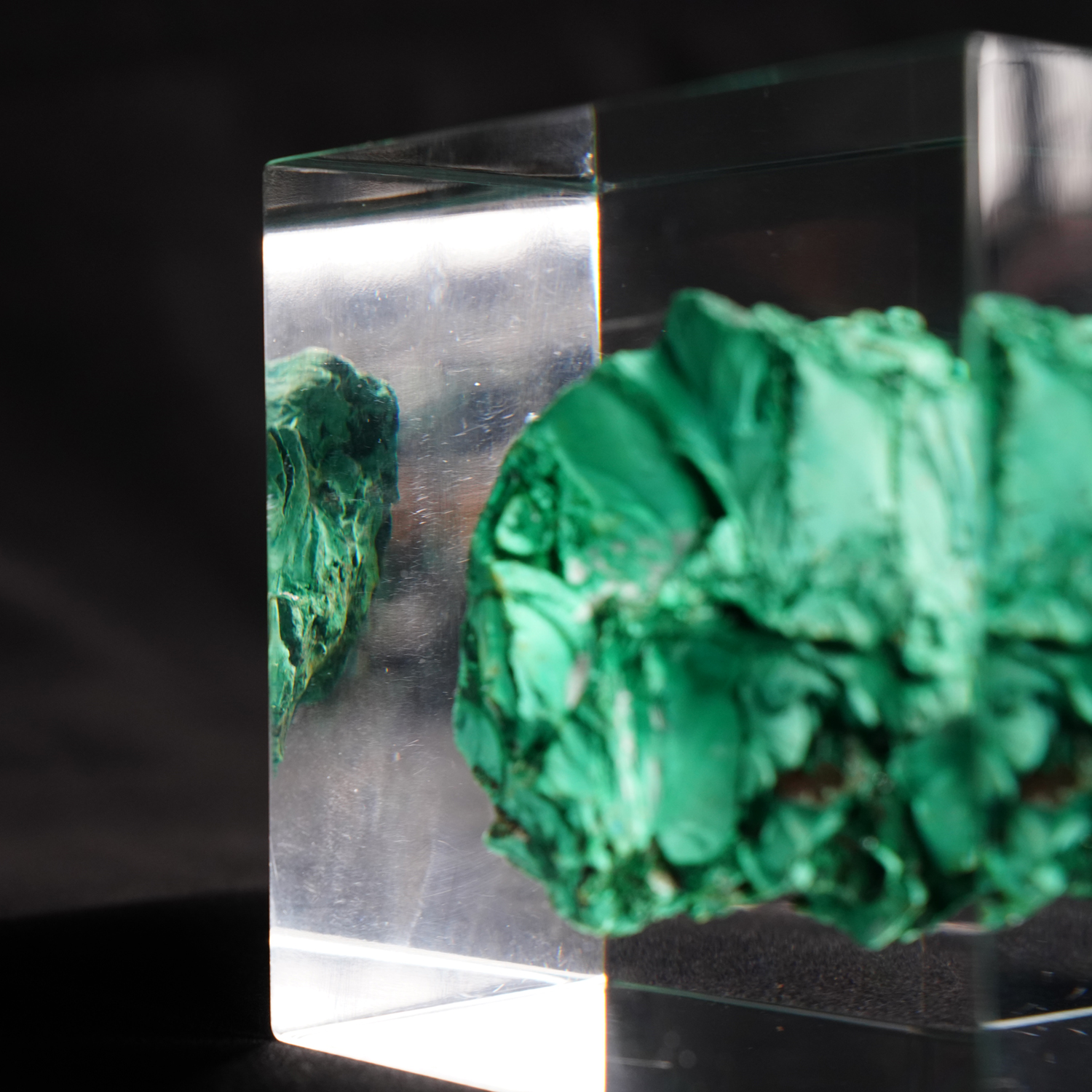 Crystal cube (19)